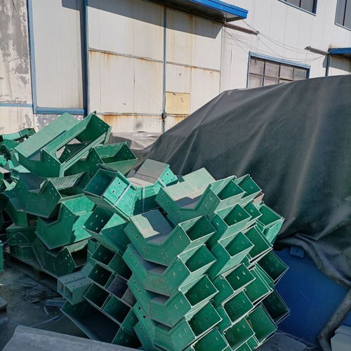 【南通玻璃鋼組合式橋架環氧樹脂橋架】- 