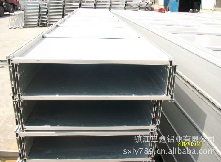 鎮(zhèn)江三鑫鋁業(yè)供應(yīng)鋁合金橋架_鋁合金制品_產(chǎn)品_中鋁網(wǎng)